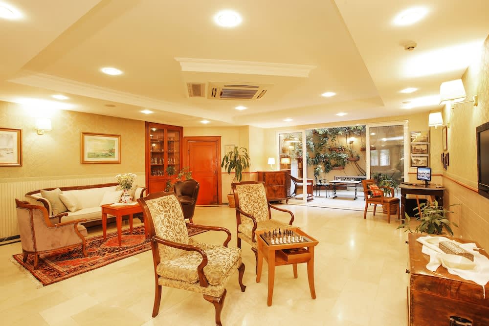 Hotel Erguvan - Special Category 2