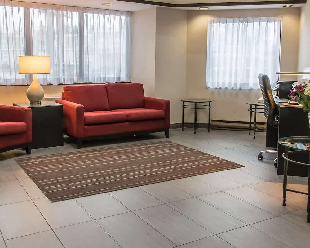 Comfort Inn 2