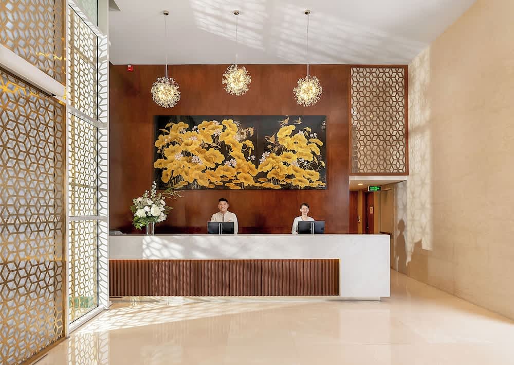 T-Ritz Saigon Hotel & Apartment 2