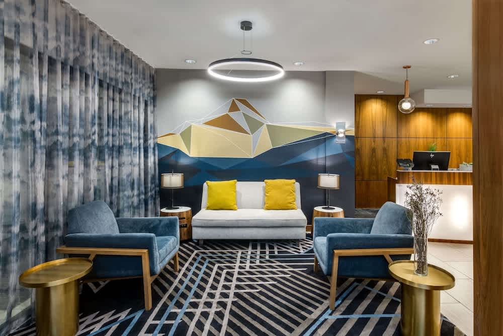 Sonesta Denver Downtown 2