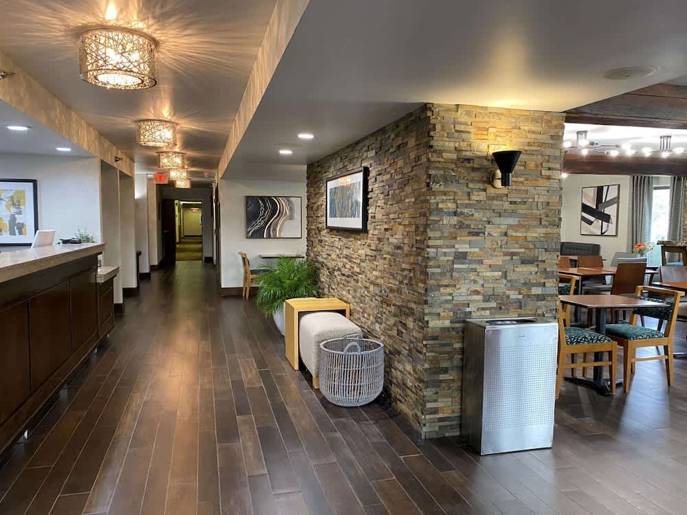 The Addison Hotel SureStay Collection by Best Western 1