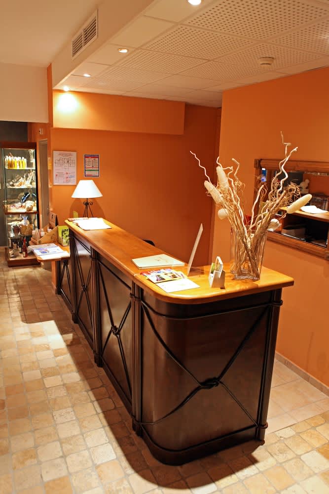 Hotel Restaurant Le Gardon - Pont du Gard 1