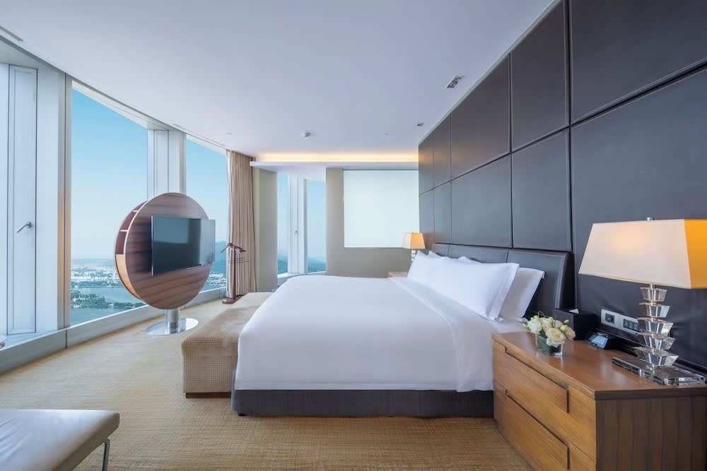 InterContinental Hotels NANJING by IHG 1