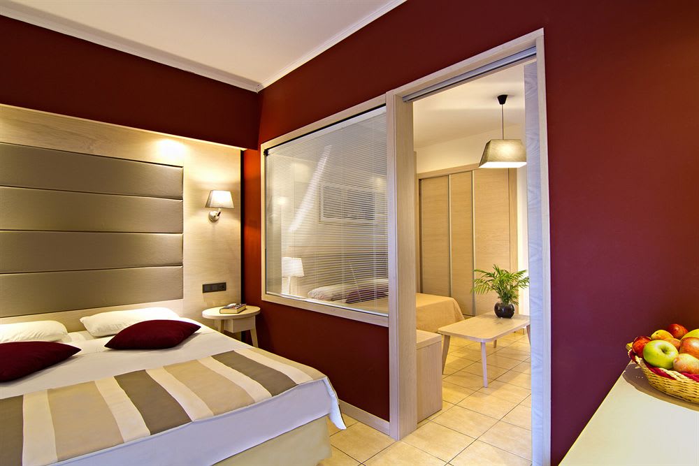 Dodeca Sea Resort 2