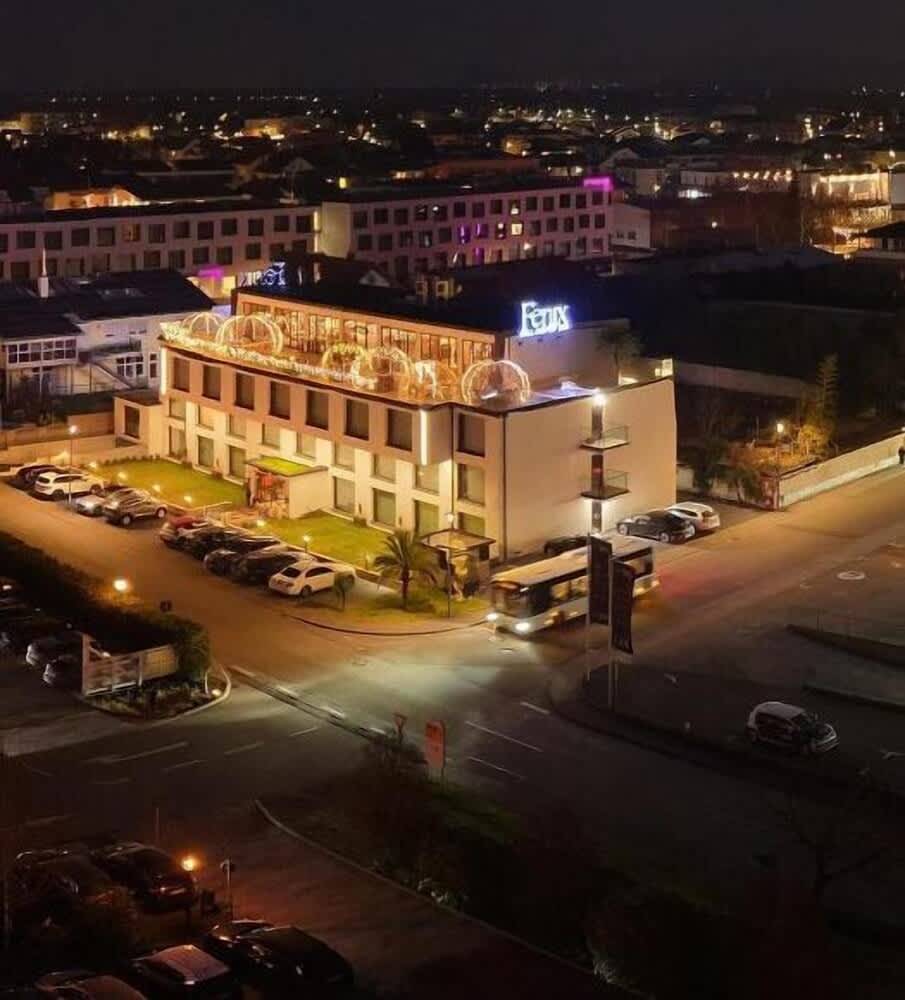 Hayat Sky Hotel 1