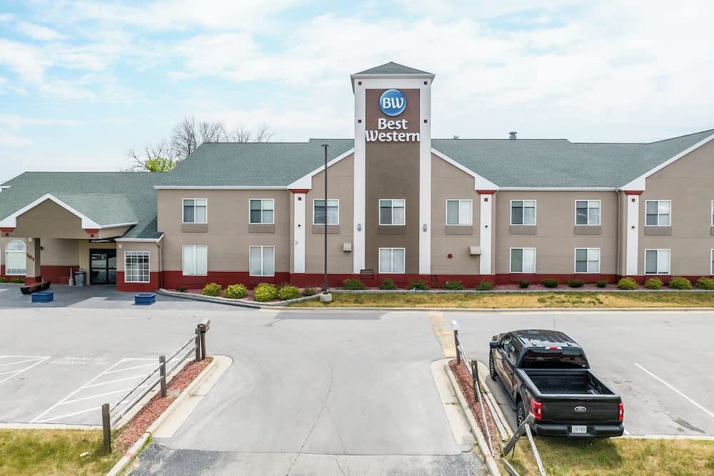 Best Western Watertown 1