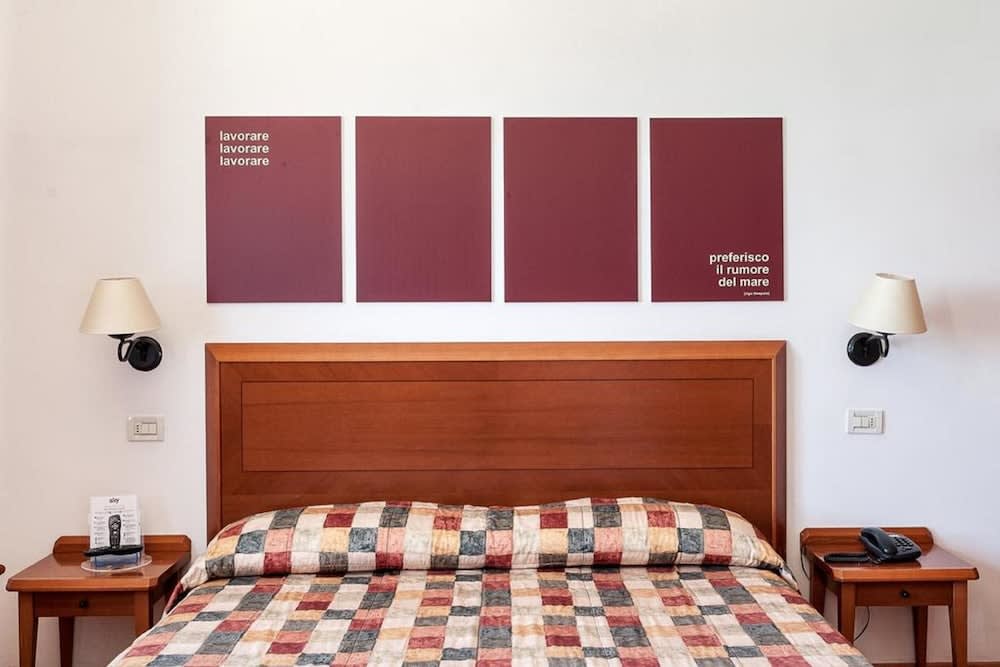 Hotel Brigantino Non Dista 4