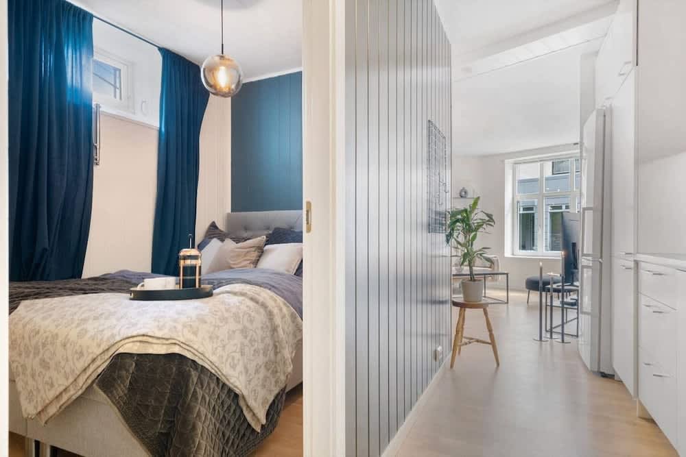 Charming, Central, Coffee Machine 2