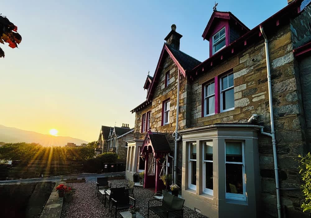 Carra Beag Guest House 1
