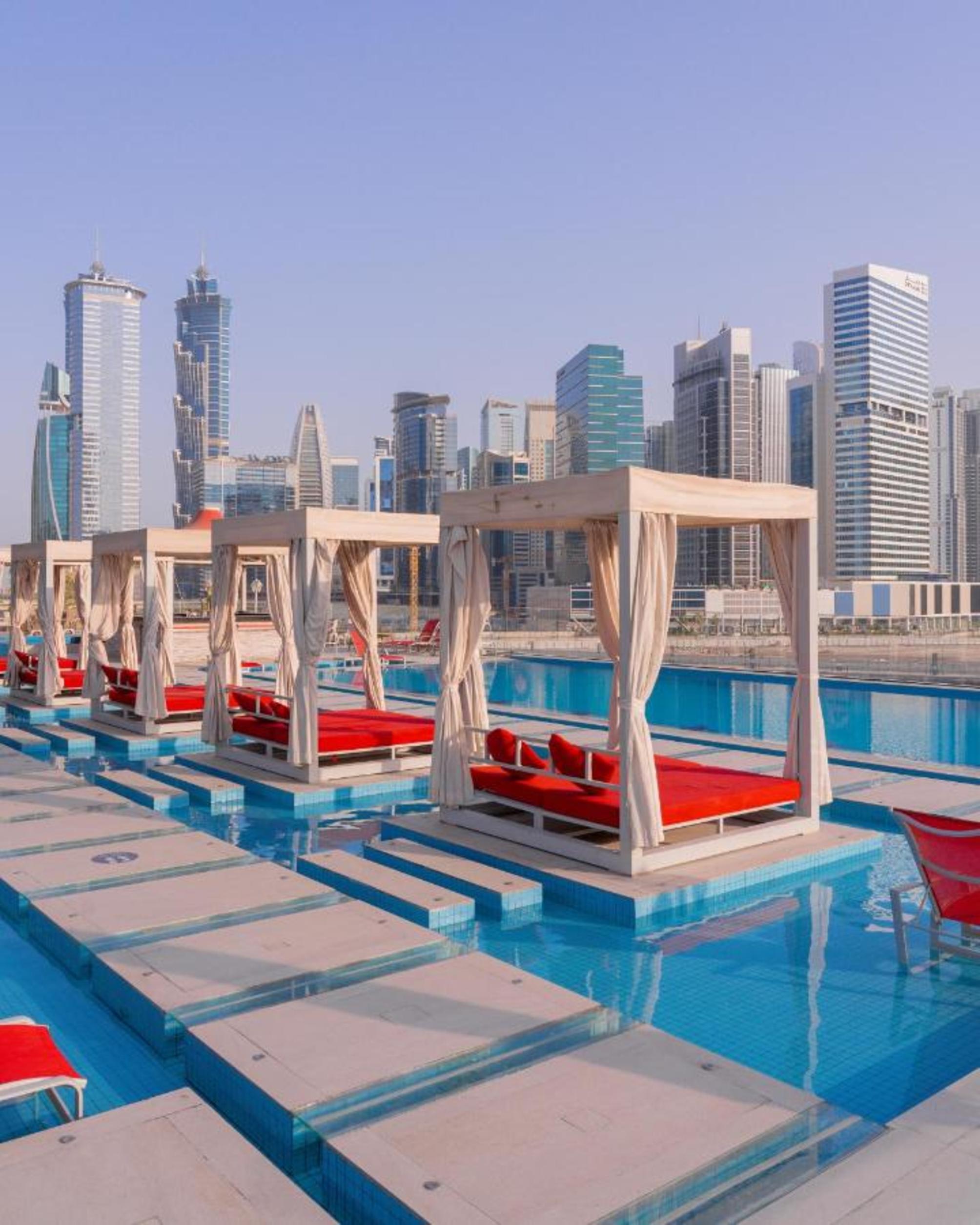 Canal Central Hotel Business Bay 2