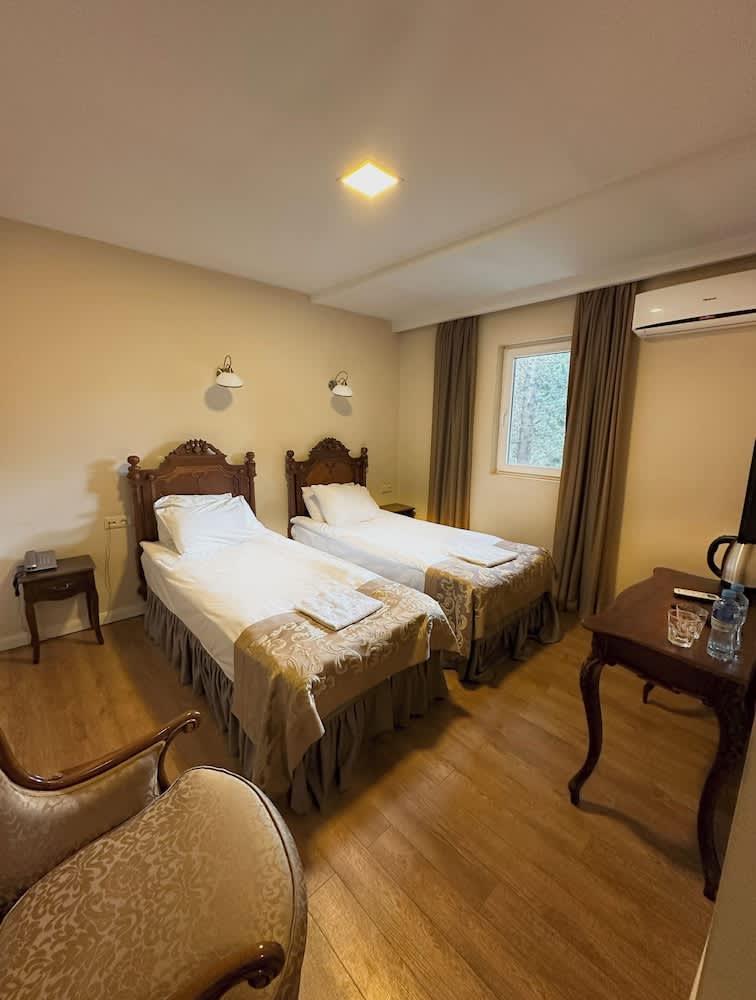 Reikartz City Tbilisi Hotel 1