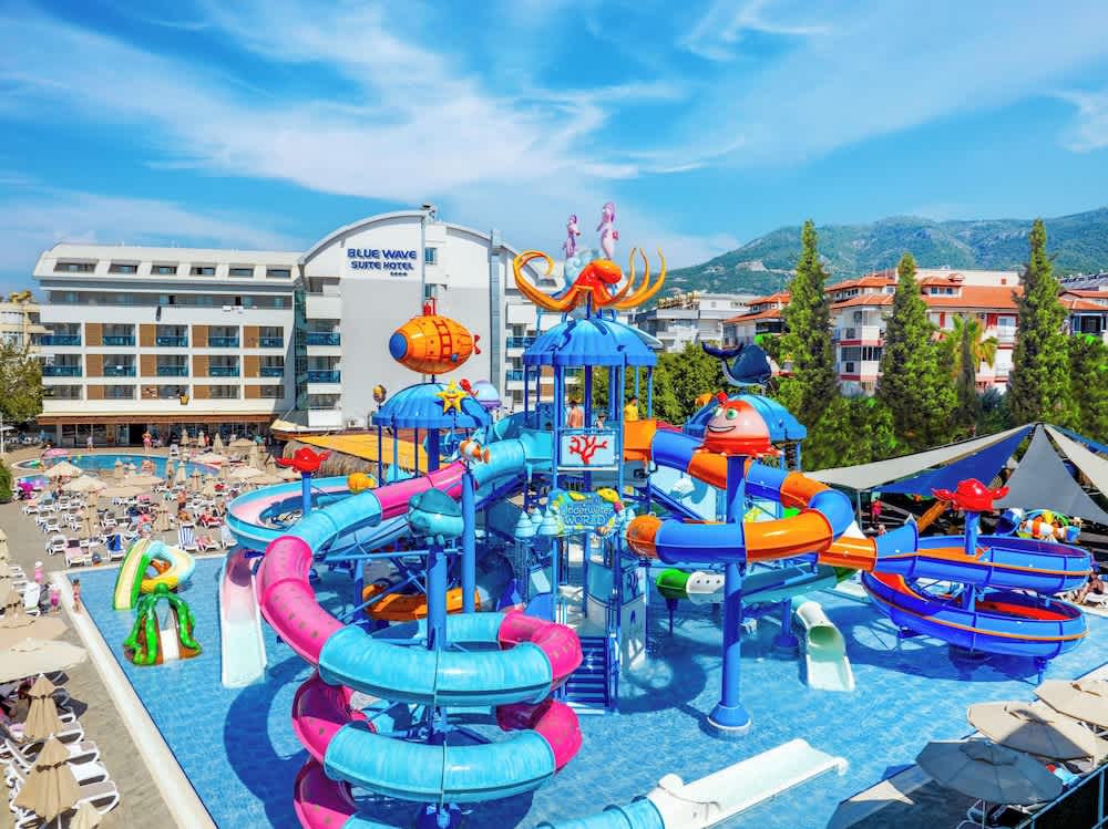 Blue Wave Suite Hotel 1