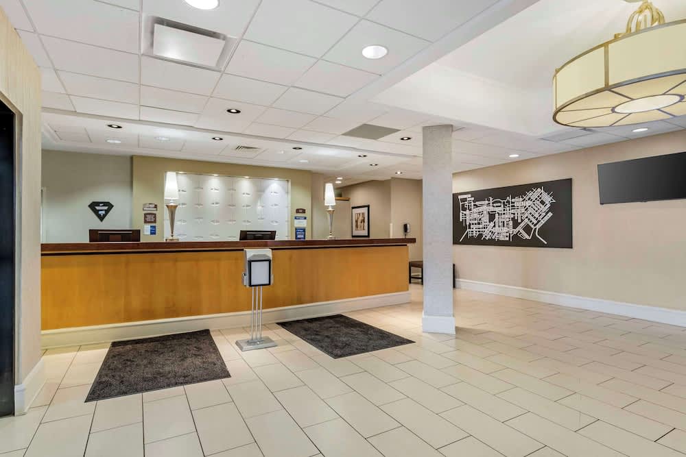 Best Western Plus InnTowner Madison 5