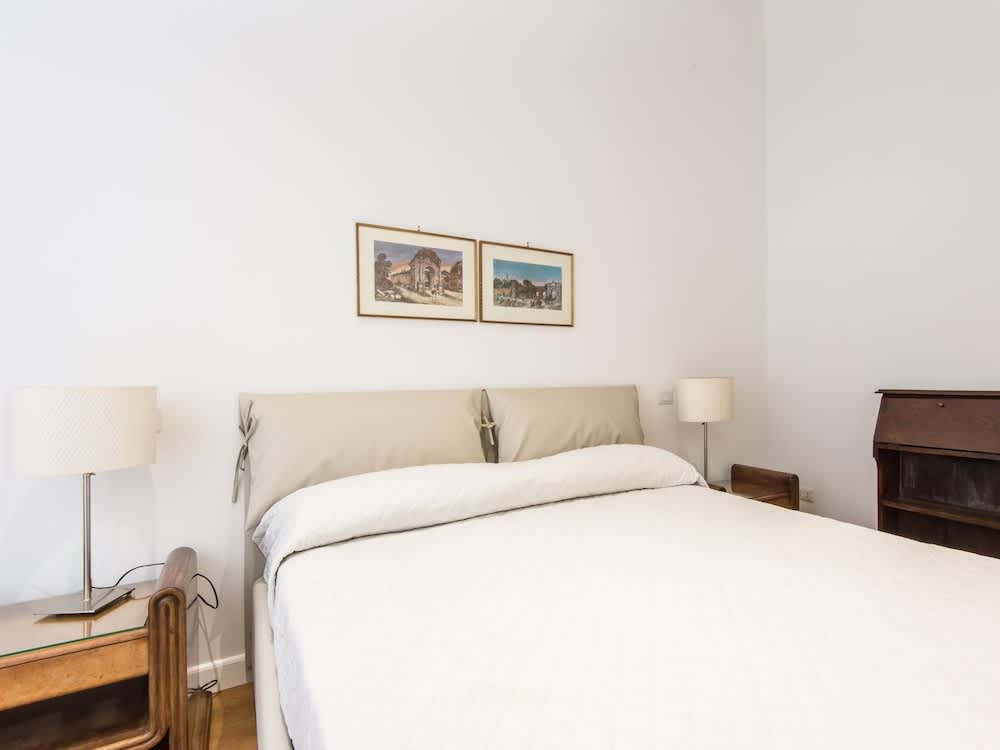RSH San Cosimato Luxury Bright Apartment 2