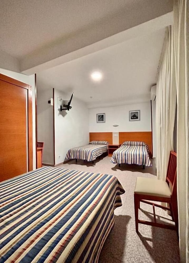 Pensión La Orozca Benidorm 3