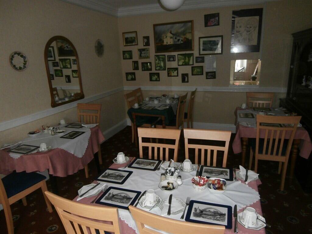 Monorene Guest House 5