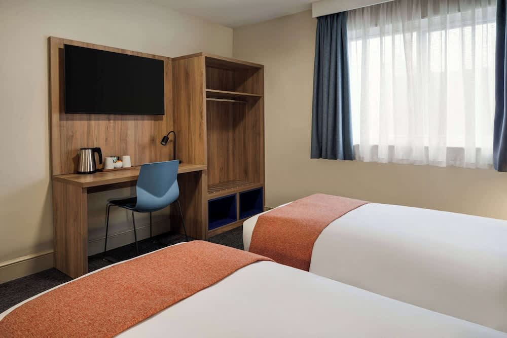 Days Inn by Wyndham Chesterfield Tibshelf 3