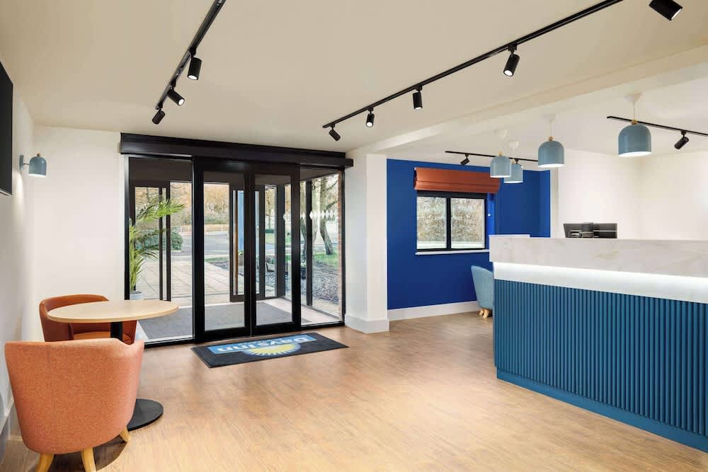 Days Inn by Wyndham Chesterfield Tibshelf 4