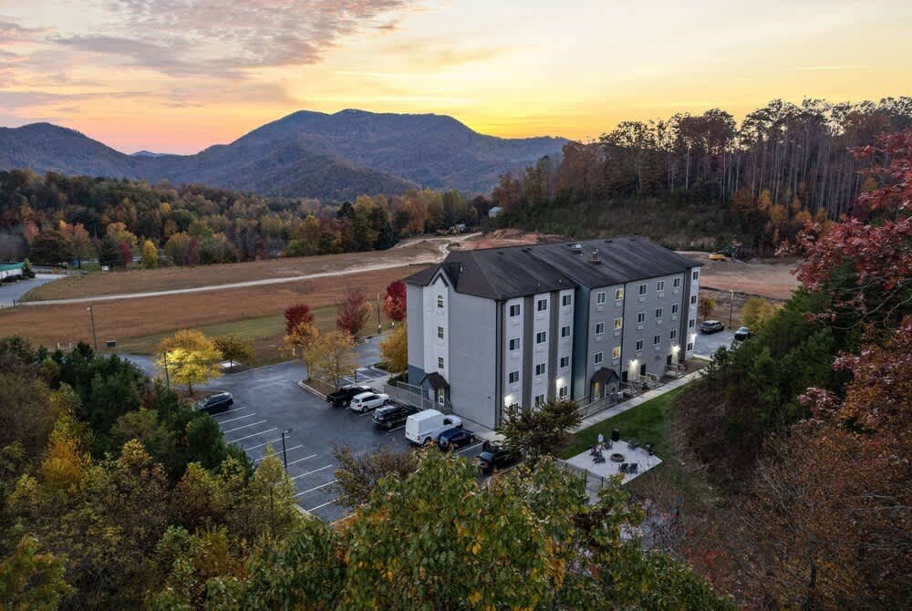 Microtel Inn & Suites By Wyndham Sylva Dillsboro Area 1