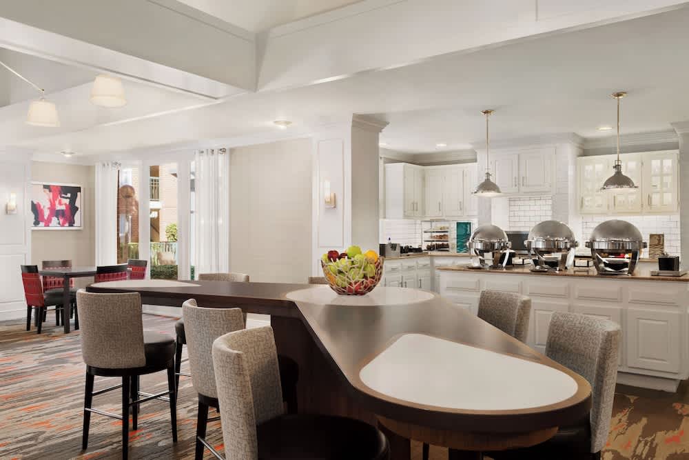 Addison Suites 2