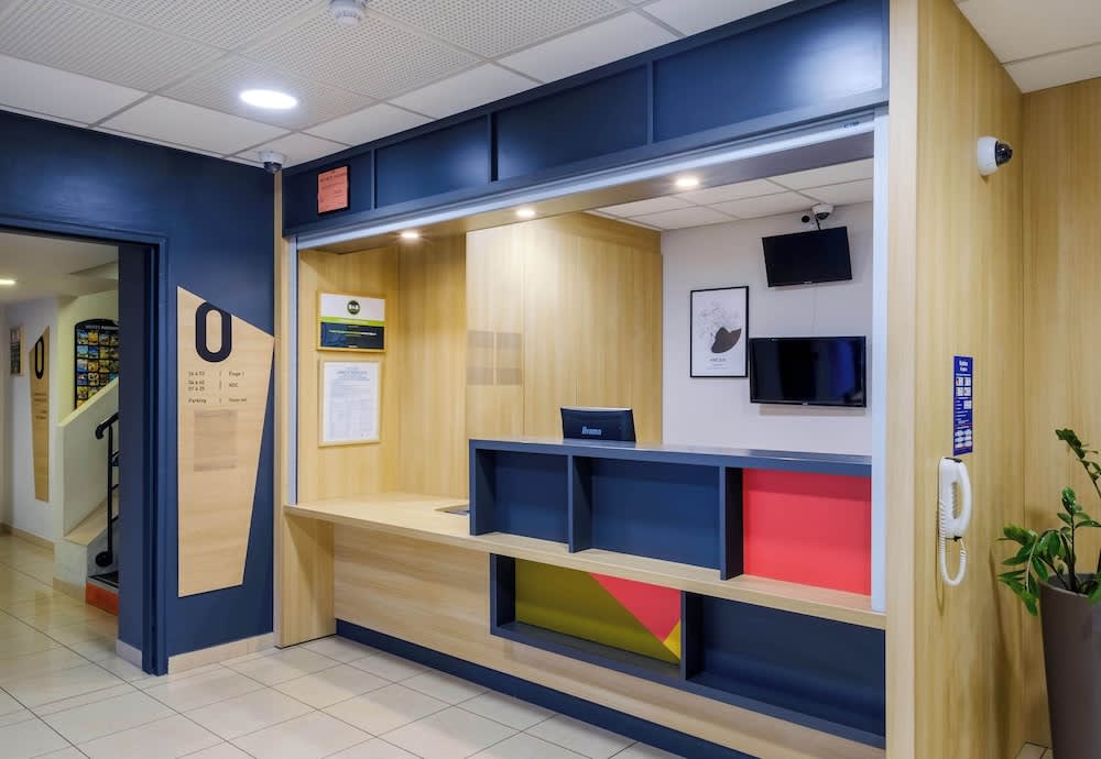 B&B HOTEL FREJUS Puget-sur-Argens 5