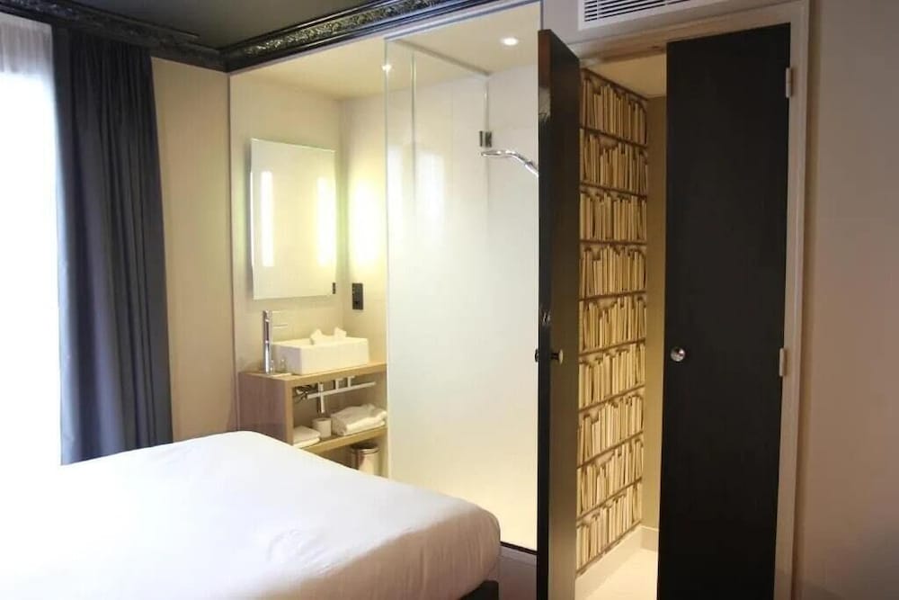 Hôtel Le Montmartre Saint Pierre 3