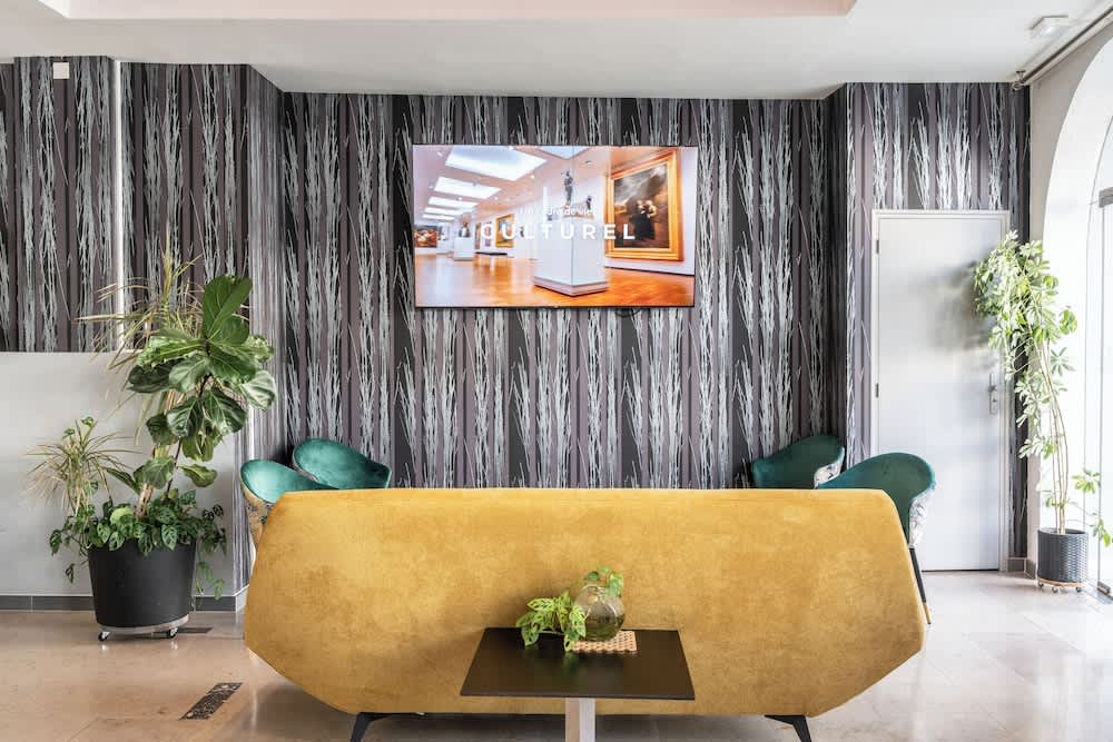 Grand Hôtel Niort Centre 4