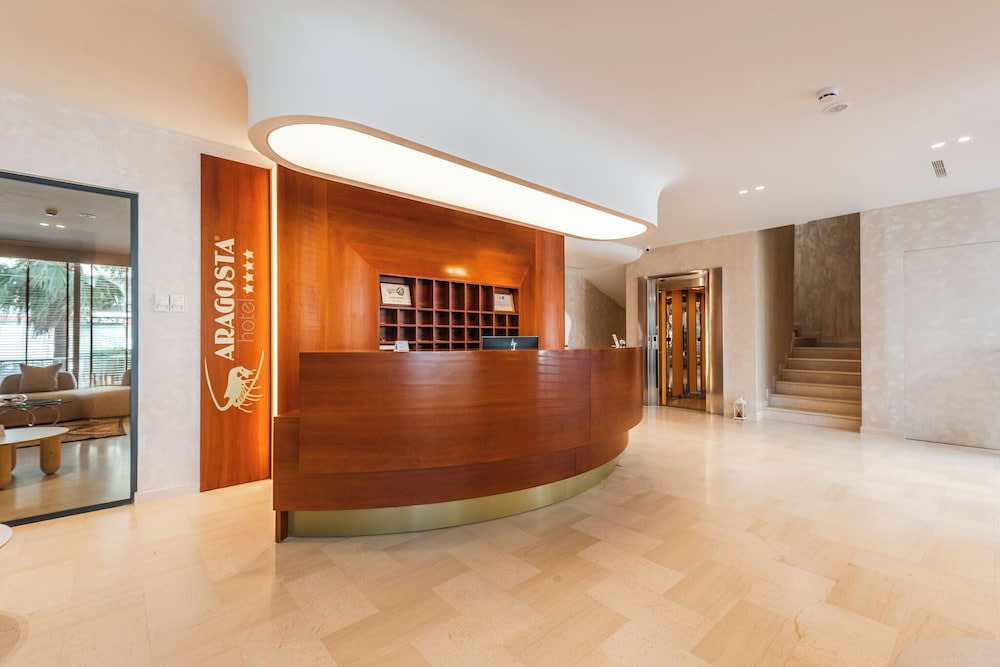 Aragosta Hotel 5