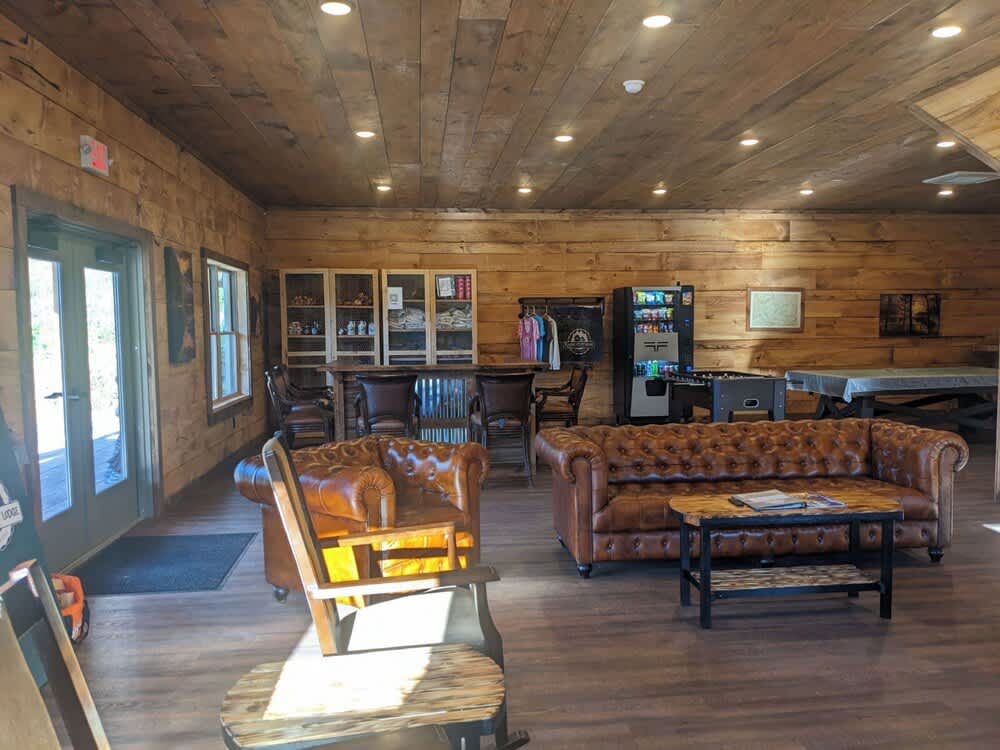 Rough Cut Lodge 2