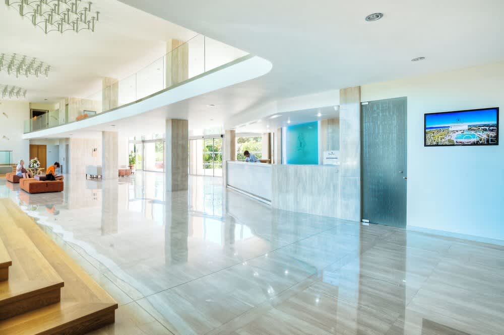 Caravia Beach Hotel 3