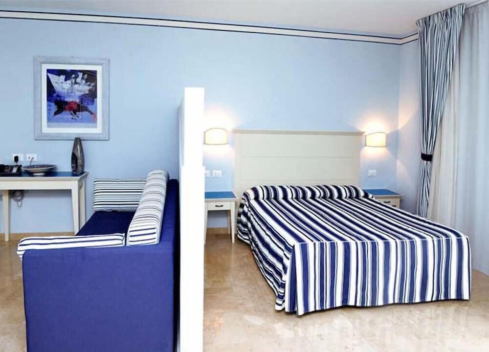 Resort Cala La Luna 5