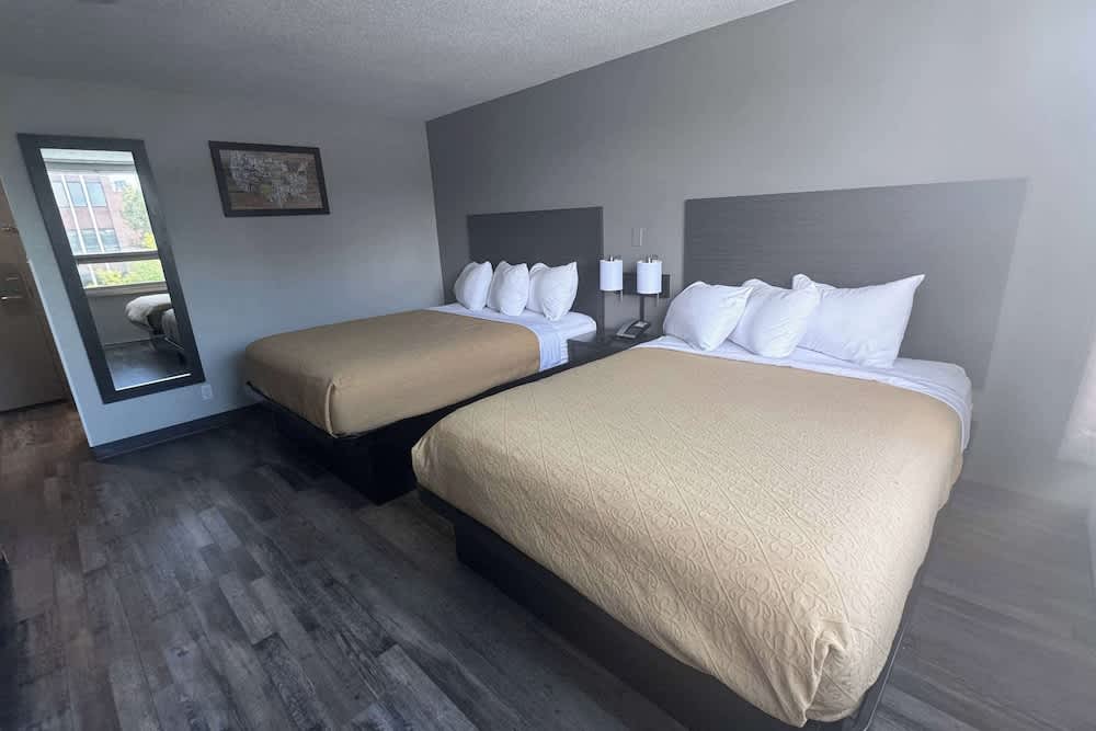 Baymont by Wyndham Great Falls City Center 1
