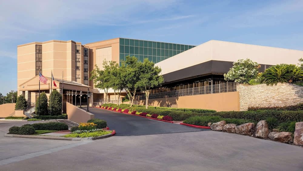 Sonesta Hotel Houston IAH Airport 1