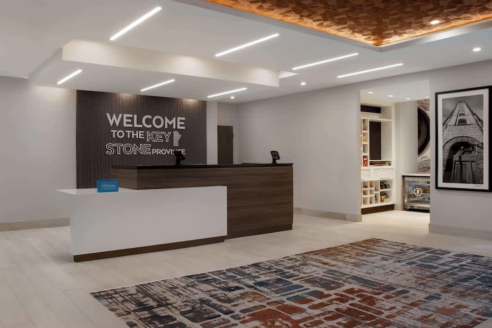 Hampton Inn By Hilton Winnipeg Downtown 2