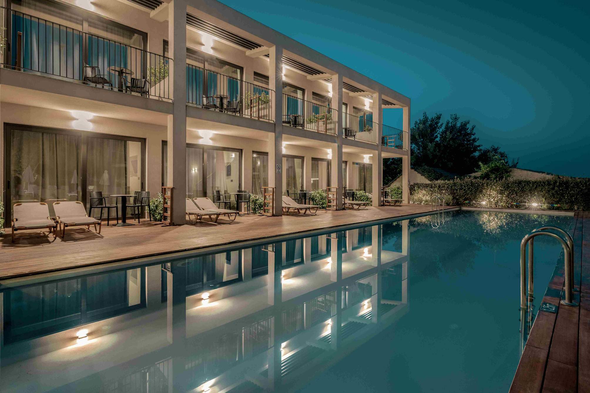 New Beach Hotel 2