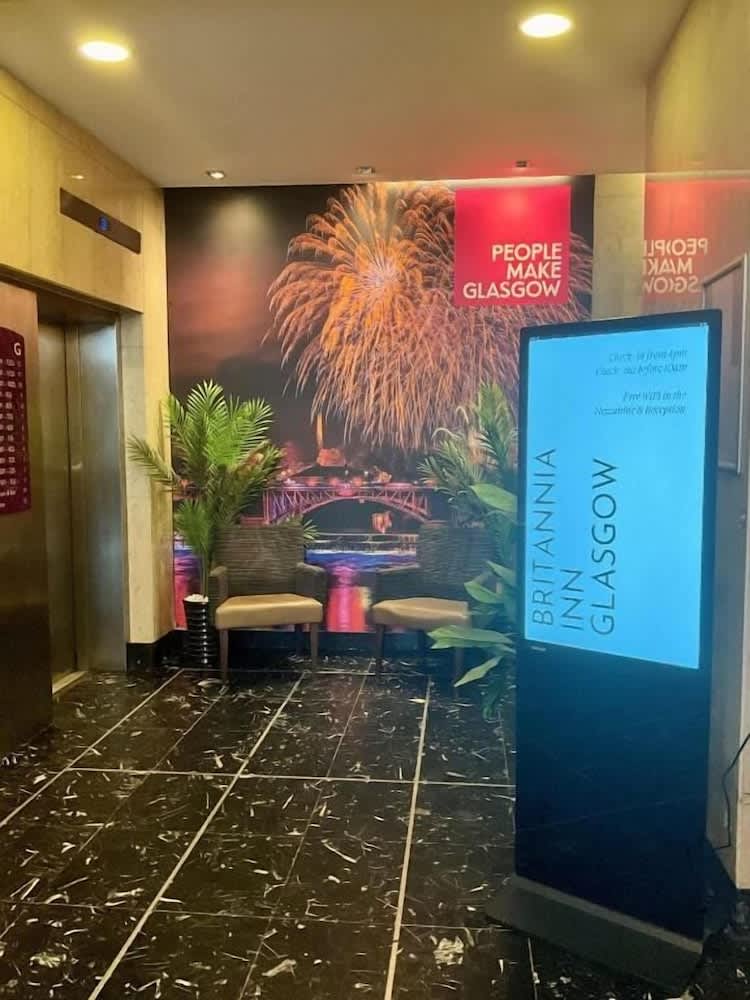 Britannia Inn Glasgow 5