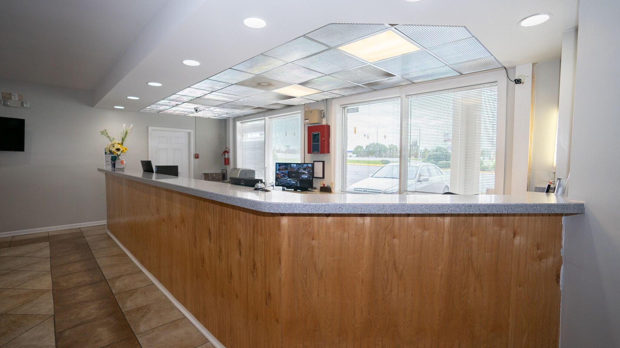 Ramada by Wyndham Lumberton 5