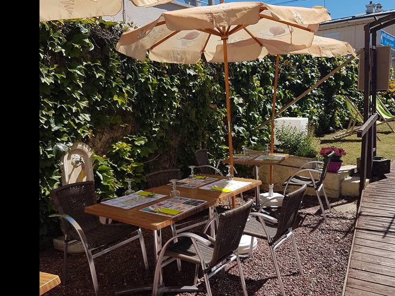 Logis Hôtel & Restaurant "Au Gré du Vent" 1