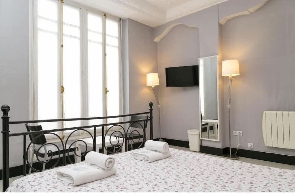 Hi Valencia Canovas 4