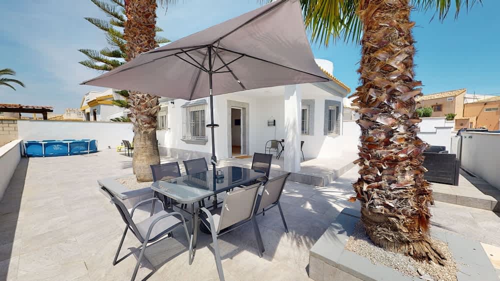 Sucina 3-Bed Villa Sleeps 6 & Pet Friendly 1