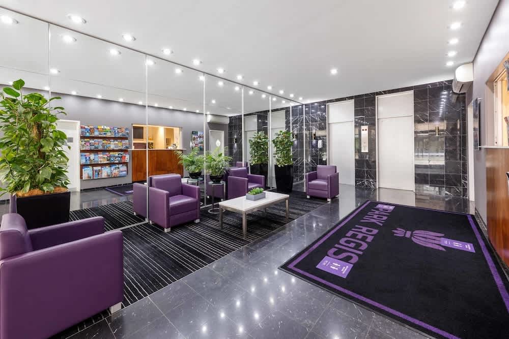 Park Regis Concierge Apartments 1
