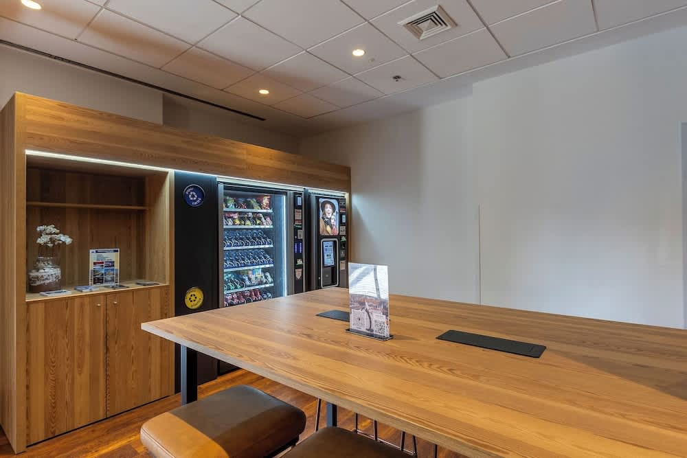 Travelodge Barcelona Poblenou 1