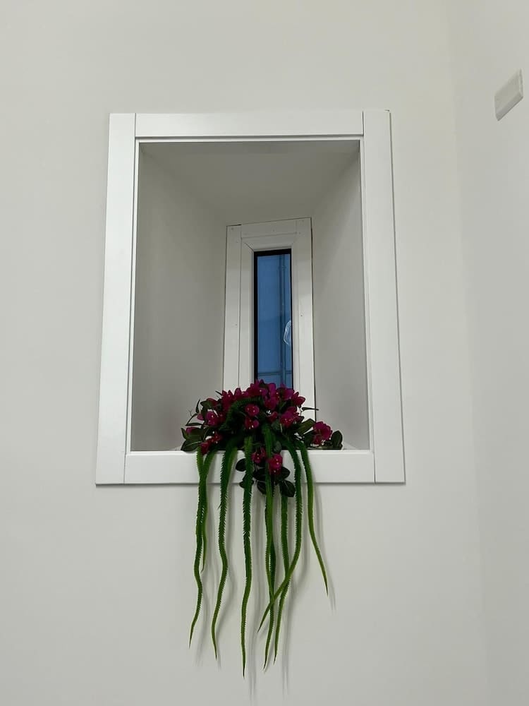 Palazzo Della Guardia 2