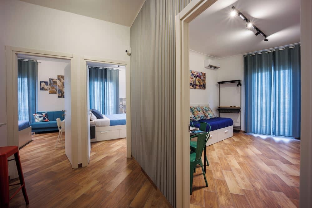 Tony Suites 2