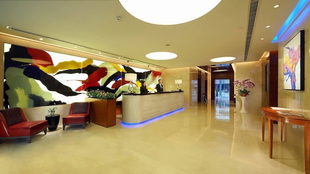 Starr Hotel and Serviced Apartment -Shanghai Jing'an Railway Station 2