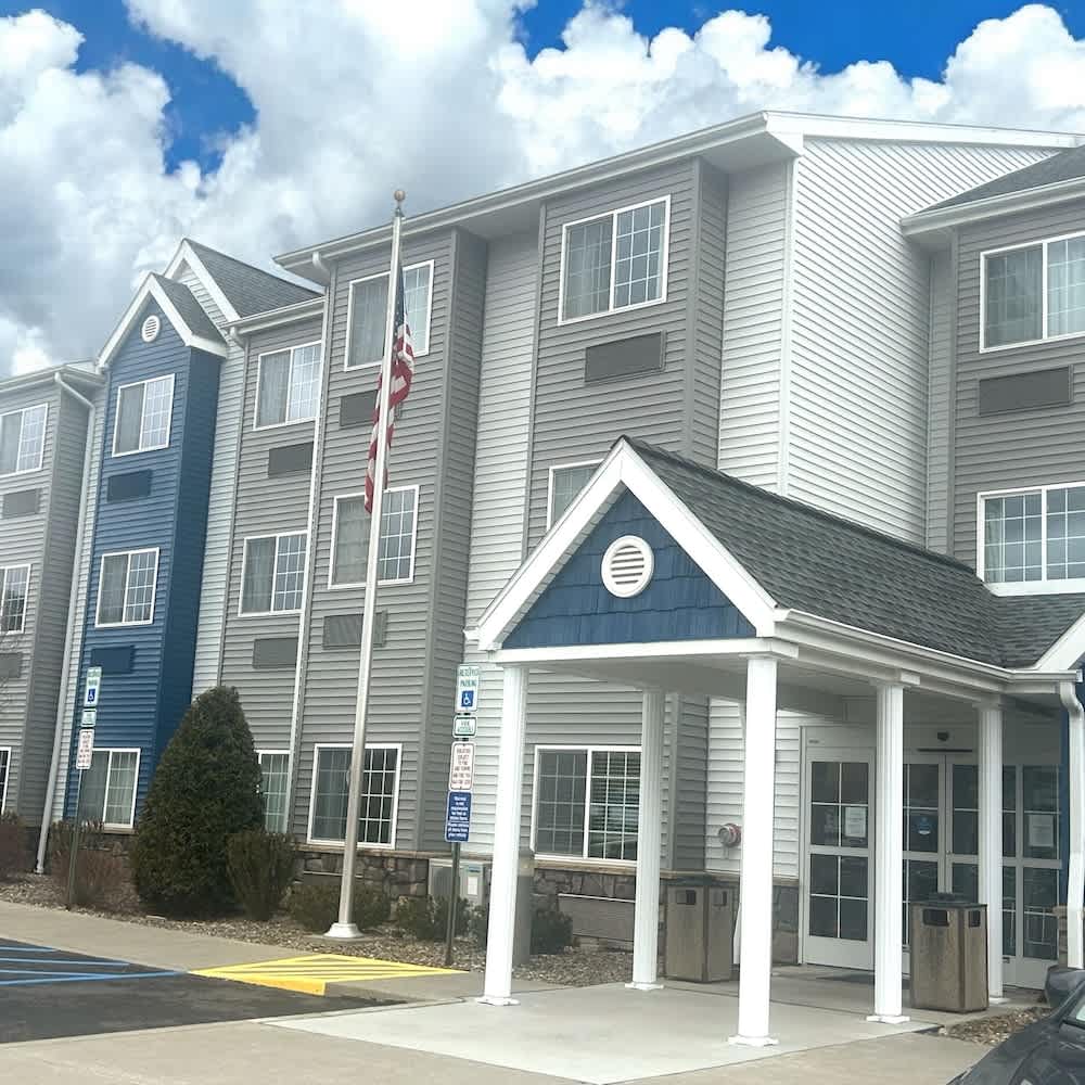 Microtel Inn & Suites by Wyndham Mansfield 1