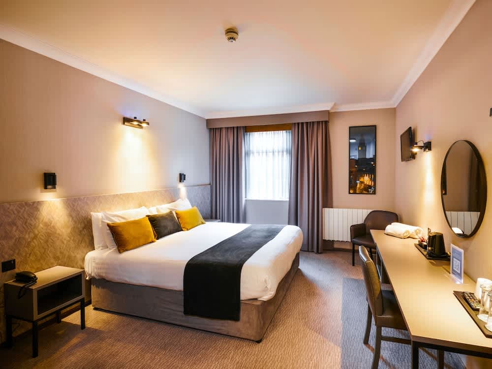 The Royal Toby Hotel 1