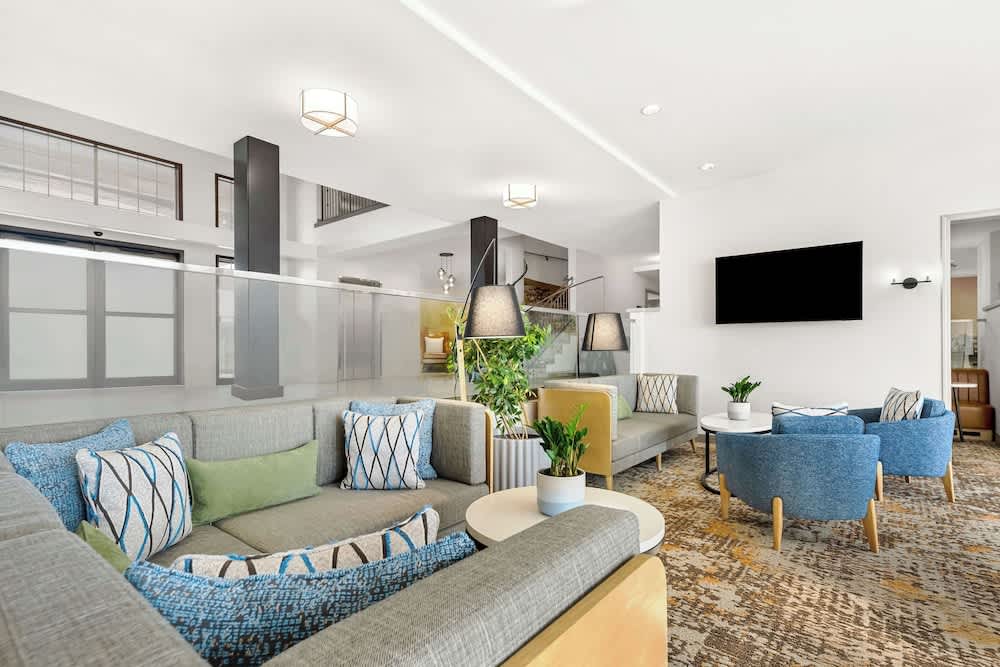 Hampton Inn Morgan Hill 2