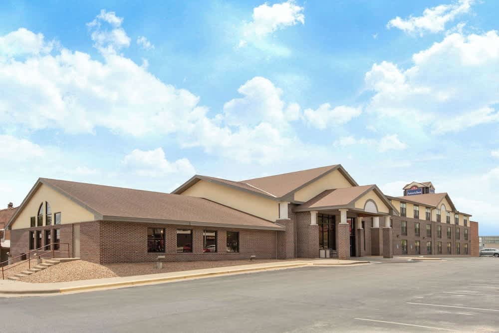 AmericInn by Wyndham Ottumwa 1