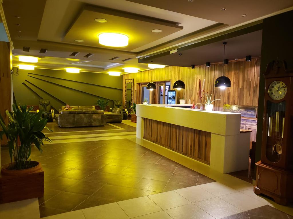 Hotel Enkelana 2